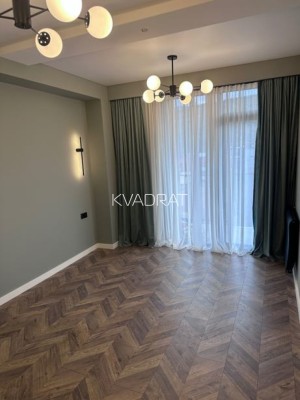 Продаётся, Квартира