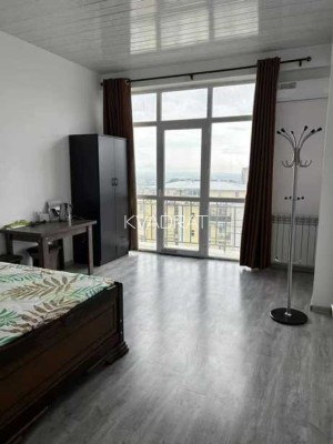 Продаётся, Квартира