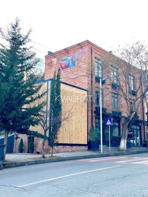 Продаётся, Коммерческое (многофункциональное) помещение