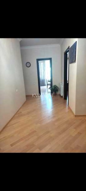 Продаётся, Квартира