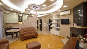 Продаётся, Квартира