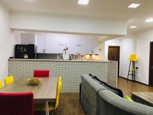 Продаётся, Квартира