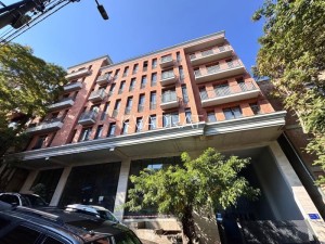 Продаётся, Квартира