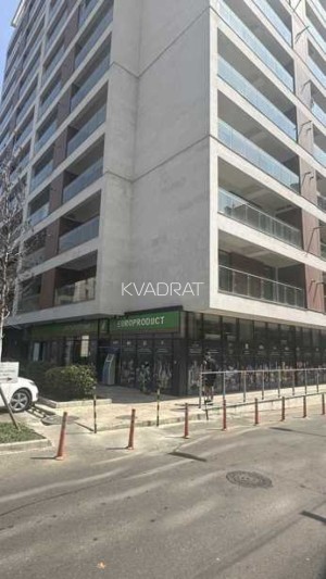 Продаётся, Квартира