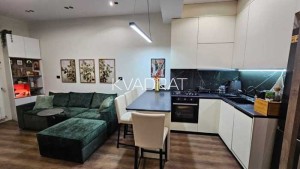 Продаётся, Квартира