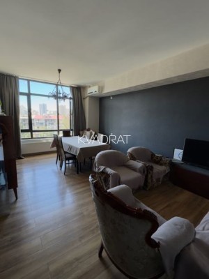 Продаётся, Квартира