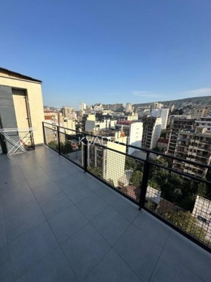 Продаётся, Квартира