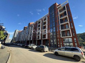 Продаётся, Квартира