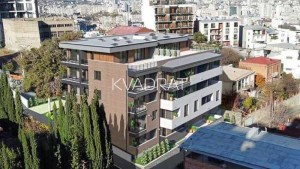 Продаётся, Квартира