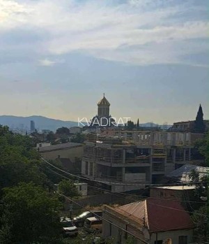 Продаётся, Квартира