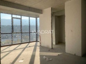 Продаётся, Квартира