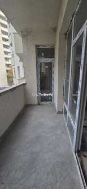 Продаётся, Квартира