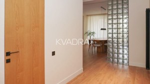 Продаётся, Квартира