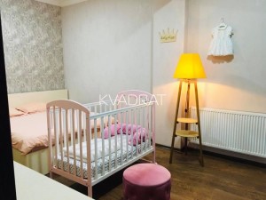 Продаётся, Квартира