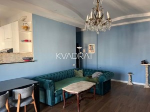 Продаётся, Квартира