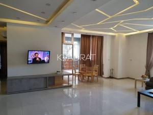 Продаётся, Квартира