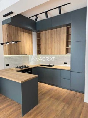 Продаётся, Квартира