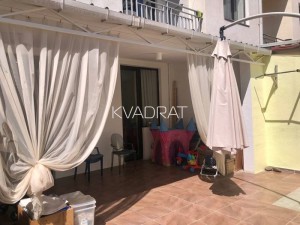 Продаётся, Квартира