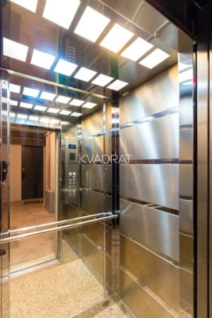 Продаётся, Квартира