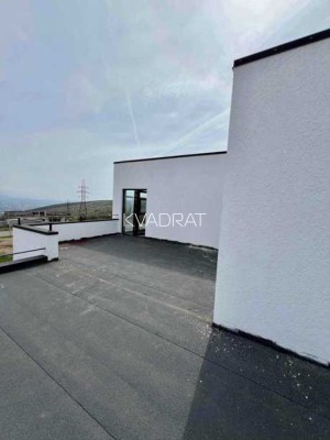 იყიდება, კერძო სახლი