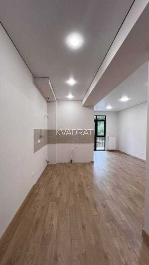 Продаётся, Квартира