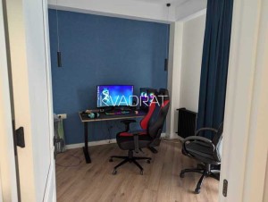 Продаётся, Квартира