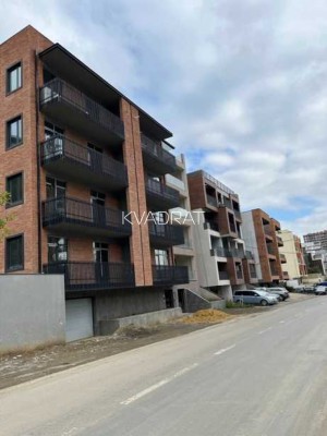 Продаётся, Квартира