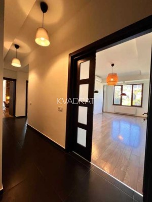 Продаётся, Квартира