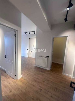 Продаётся, Квартира