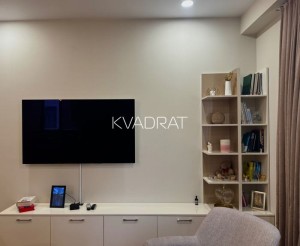 Продаётся, Квартира