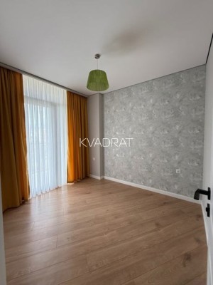 Продаётся, Квартира