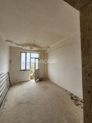 Продаётся, Квартира