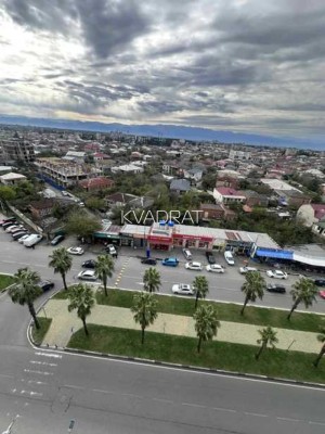 Продаётся, Квартира