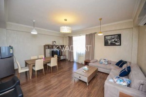 Продаётся, Квартира