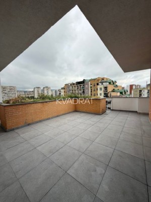 Продаётся, Квартира