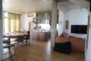 იყიდება, კერძო სახლი