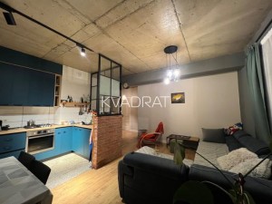 Продаётся, Квартира