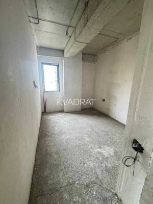 Продаётся, Квартира