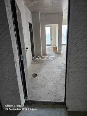 Продаётся, Квартира