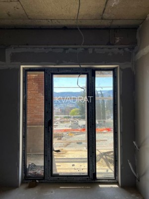 Продаётся, Квартира