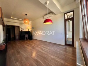 Продаётся, Квартира