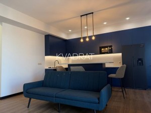 Продаётся, Квартира