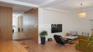 Продаётся, Квартира