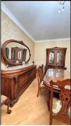 Продаётся, Квартира