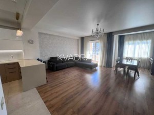 Продаётся, Квартира