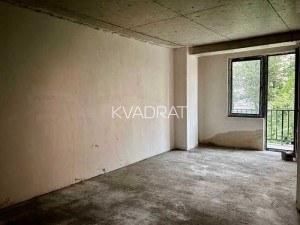 Продаётся, Квартира