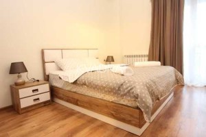 Продаётся, Квартира