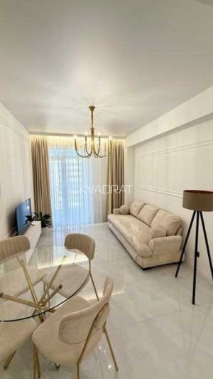 Продаётся, Квартира