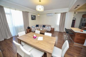 Продаётся, Квартира