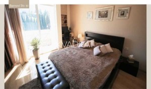 Продаётся, Квартира